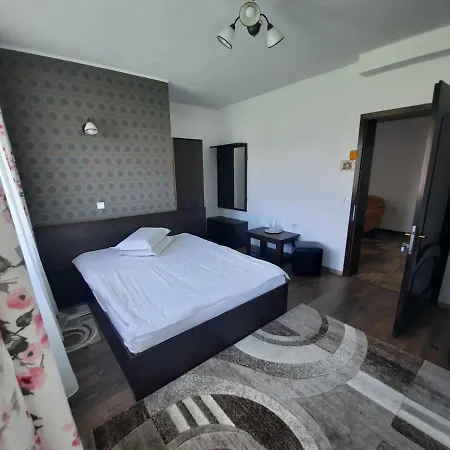 Vila Parc Moieciu * Brașov